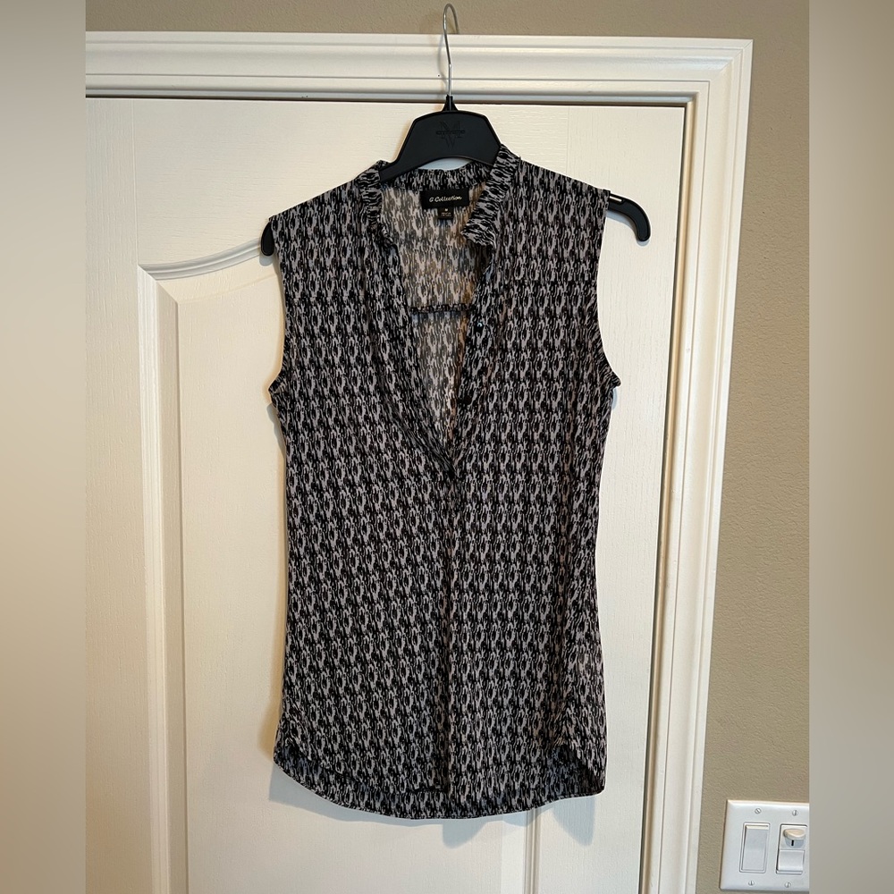 G Collection sheer sleeveless blouse size M. Super soft and lightweight!